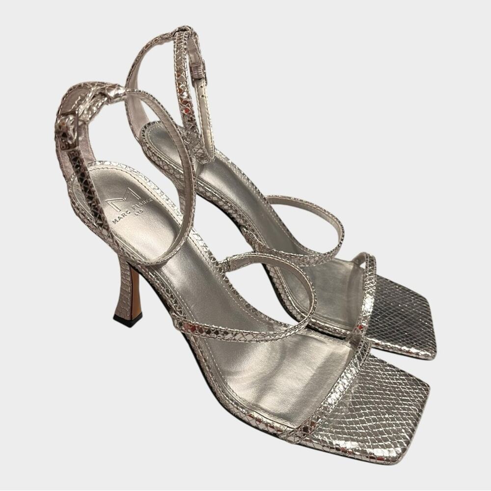 NWOT MARC FISHER Dalida Embossed Strappy Sandals Sz 9 Metallic Silver Snakeskin - Picture 5 of 9